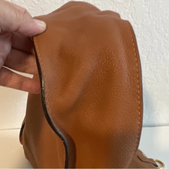 Chloé Leather Shoulder Bag - Picture 10 of 13